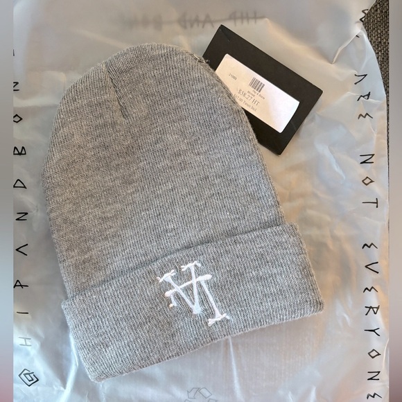 Unisex Hip and Bone - LA bone beanie grey NWT - Picture 3 of 4